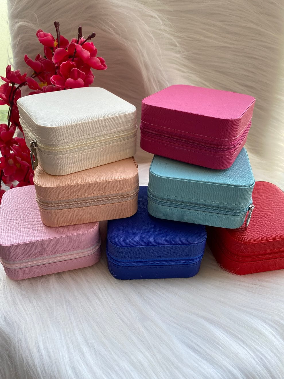 Cute Mini Jewelry Organizer