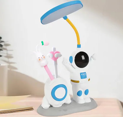 Astronaut Lamp