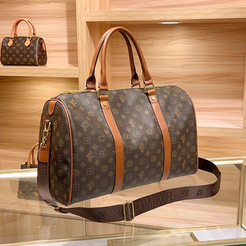 Premium Leather Luxurious Look Duffle Bags